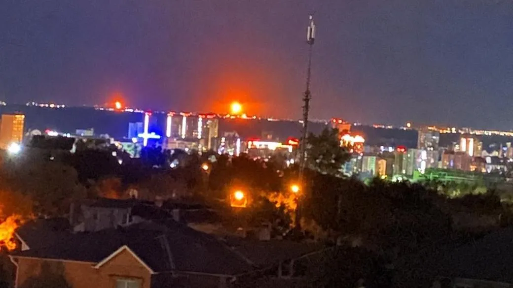 Атака на Волгоградскую область: пожар в районе НПЗ