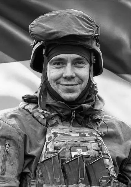 Сьогодні Львівщина прощається із п'ятьма захисниками України - 5