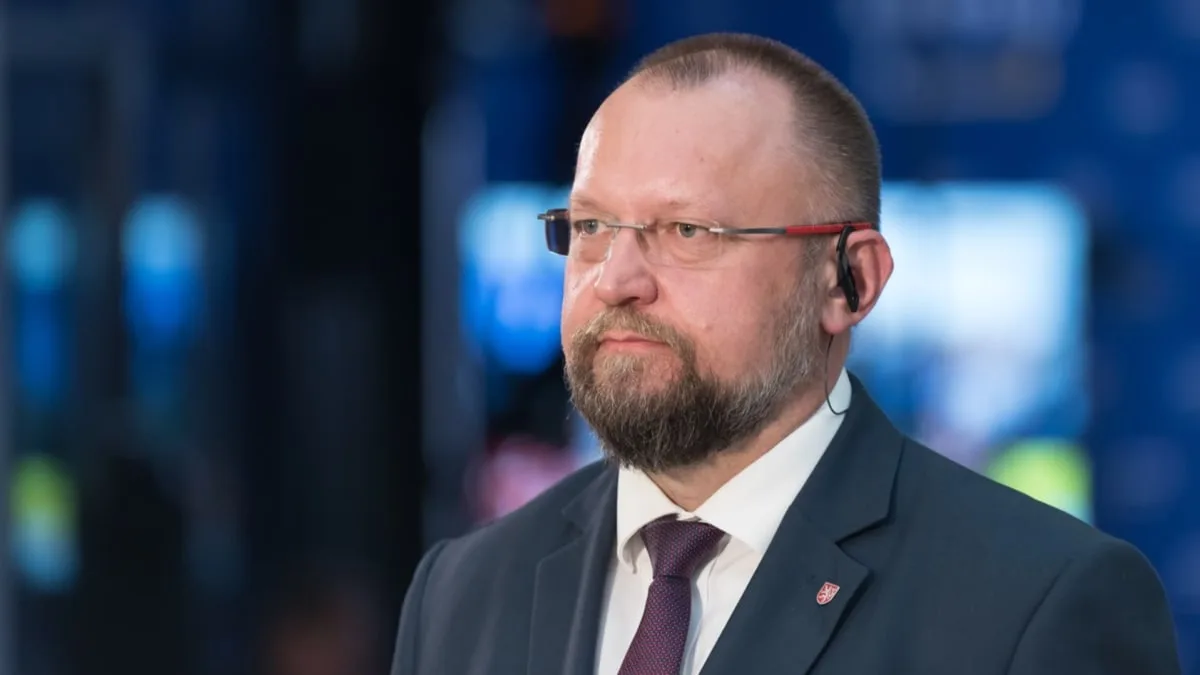 Чешский депутат заявил о необходимости направить замороженные российские активы на вооружение Украины и перестать ждать решений США