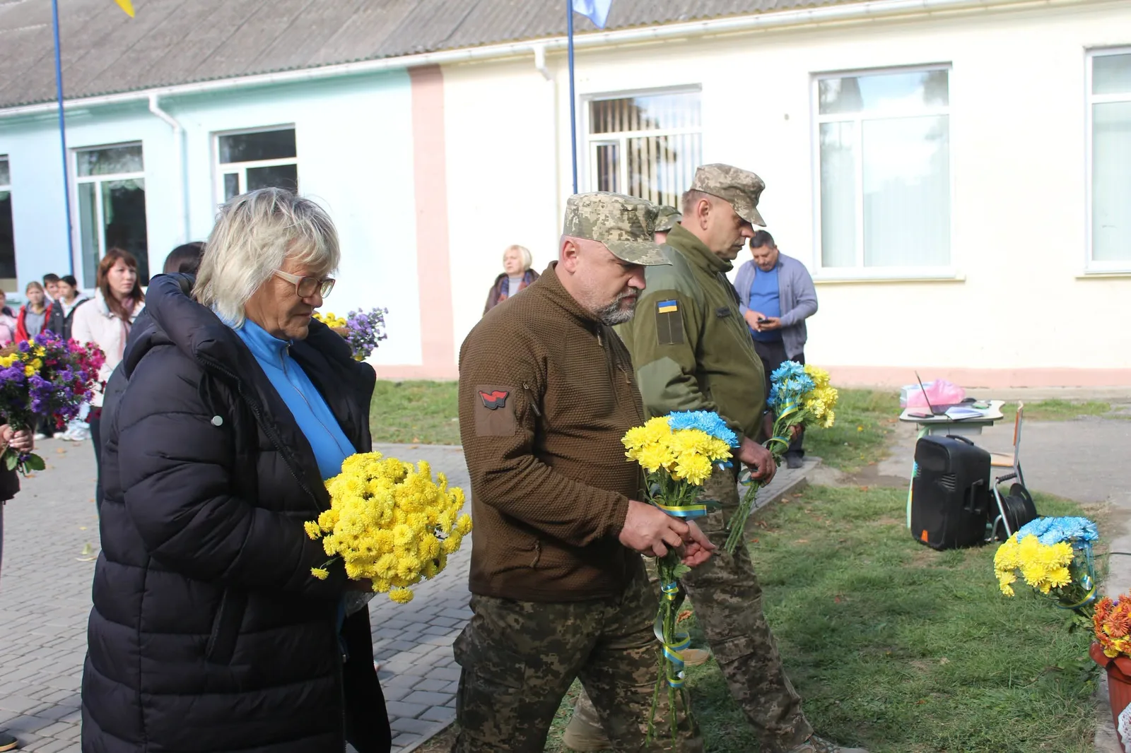У гімназії Саф’янівської громади відкрили меморіальні дошки полеглим Захисникам України