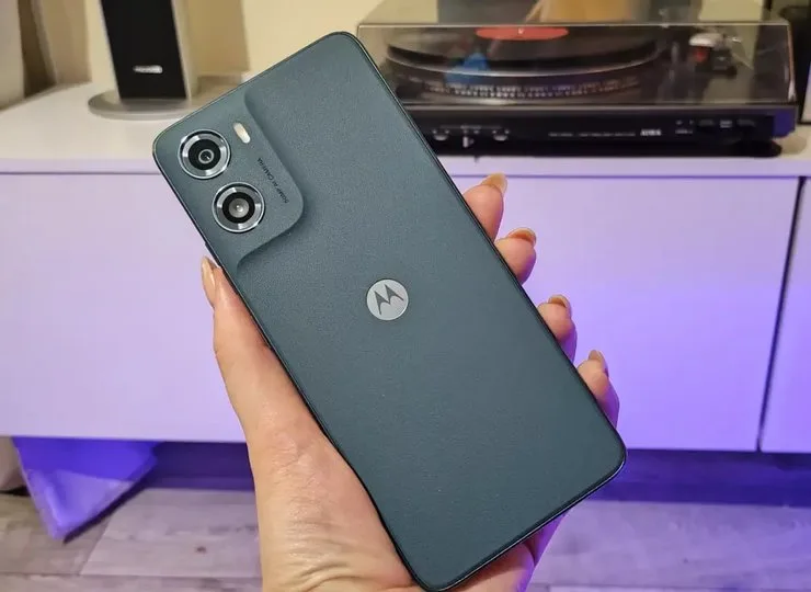 Motorola Moto G06 Power смартфон