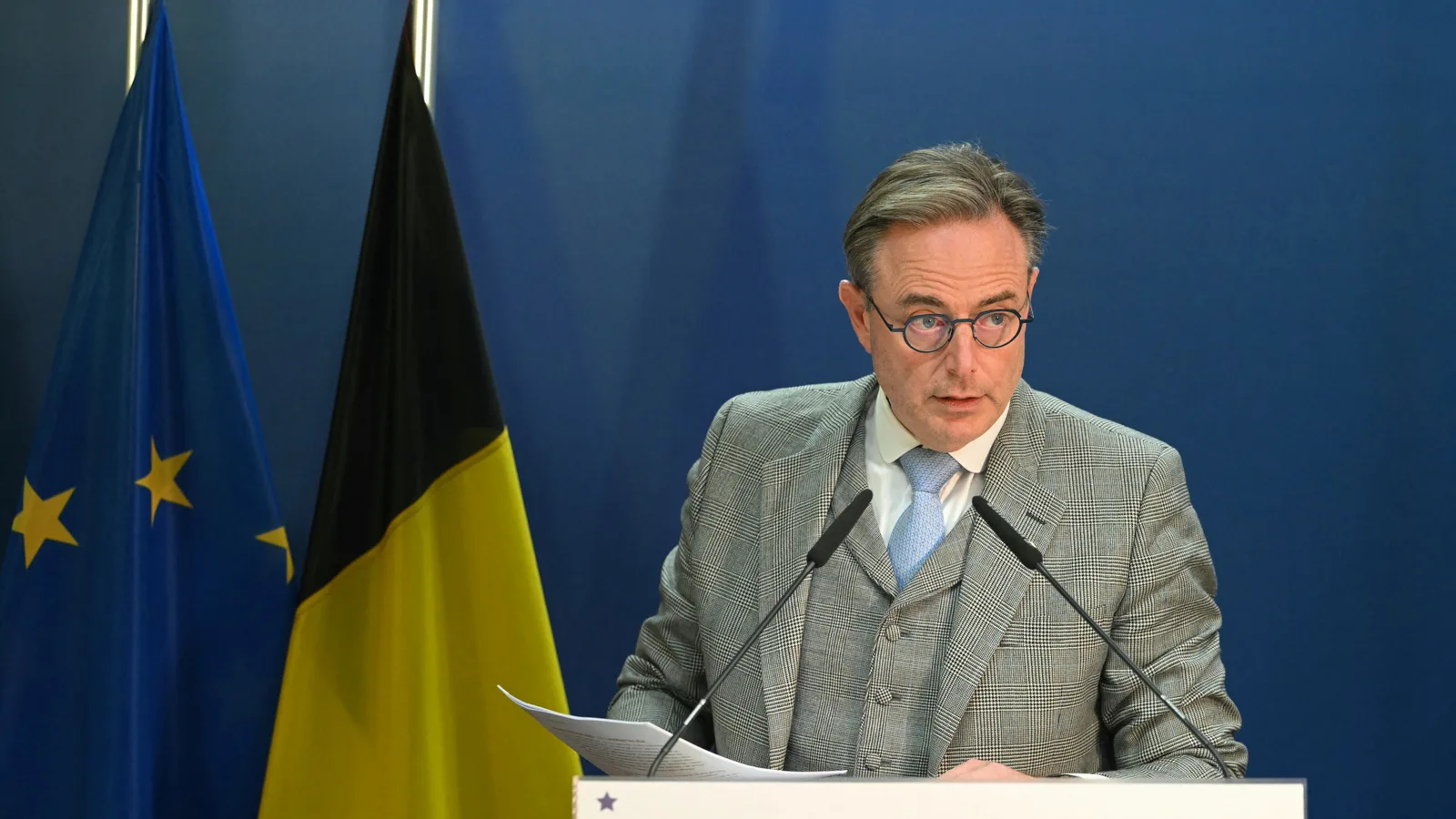 Єврокомісія не повертатиметься до дебатів про передачу коштів РФ для України – прем'єр Бельгії
