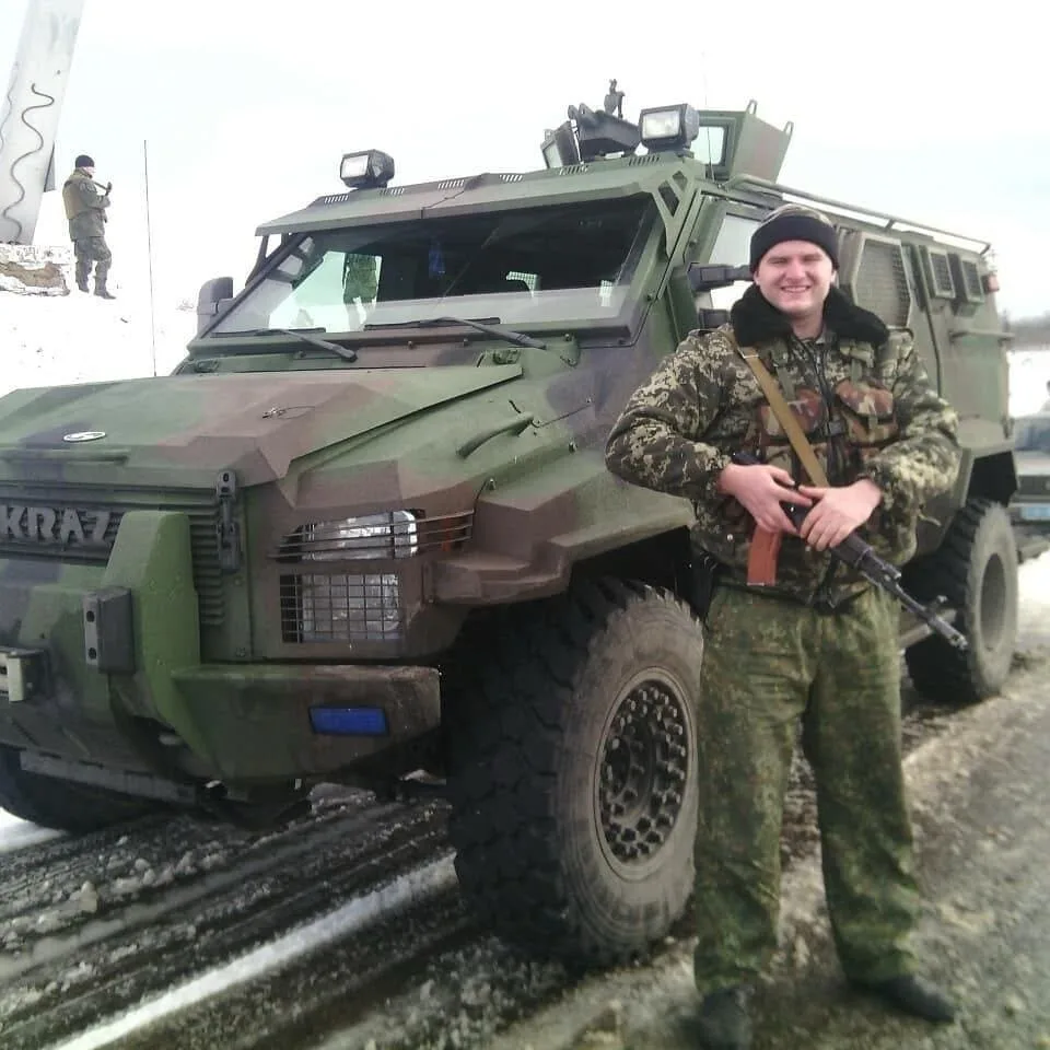 У травні 2014 року Данило Качура добровольцем долучився до запорізького батальйону «Скіф».
