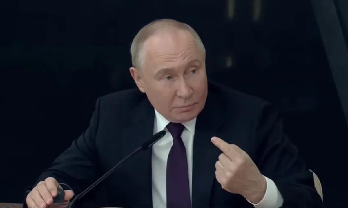 Путин согласился на трёхсторонние переговоры по Украине