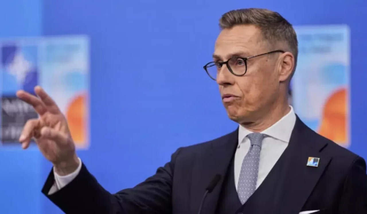 Президент Фінляндії заявив, що дзвінок путіну готували спільно з Україною