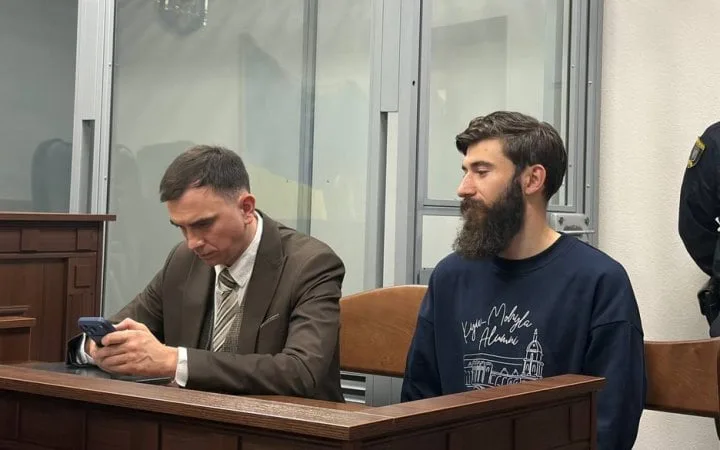 Суд відправив під нічний домашній арешт ветерана, який був учасником протесту проти вирубки дерев на Теремках