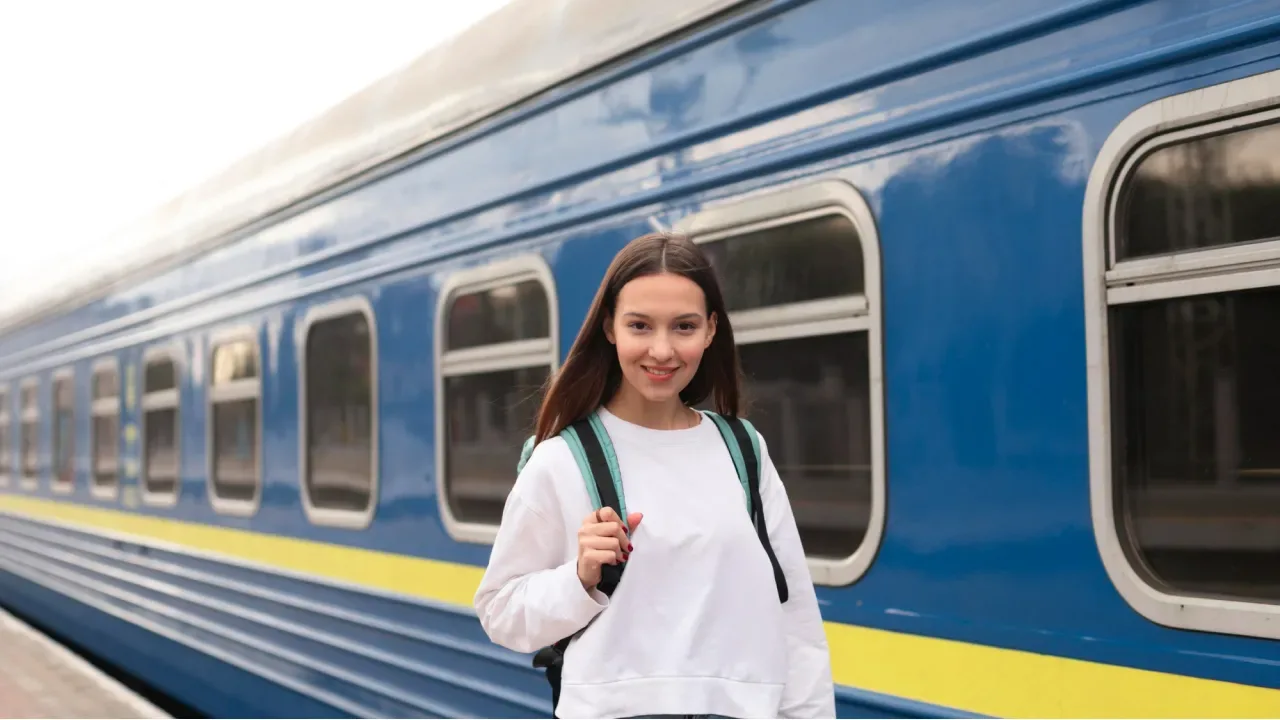 Укрзалізниця запустила додаткові поїзди до Польщі: які маршрути доступні