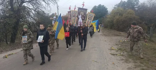 Життя обірвав ворожий дрон: на Волині &nbsp;попрощалися з воїном Віталієм Левчиком (фото)