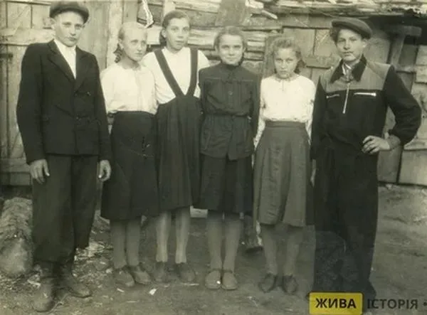 Михайло Олійник на спецпоселенні в с. Абашево Кемеровської області, РРФСР