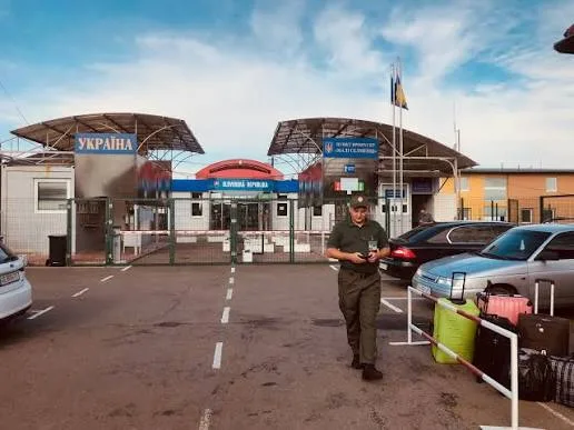 Україна втрачає €60 млн експорту щодня: митний контроль хочуть перенести в ЄС