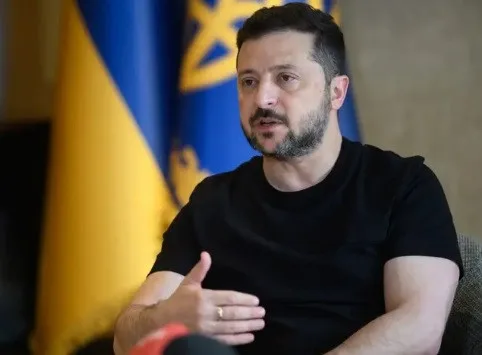 Зеленский переговорил с Туском по поводу войны в Украине