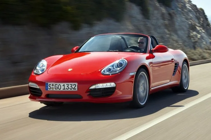 Автомобиль Porsche Boxster