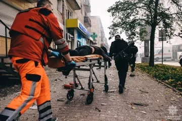 Удар по центру Чернігова: кількість поранених зросла до 27, двоє загиблих