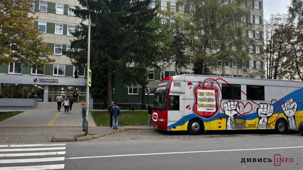 Донорство крові у Львові: чому важливо здавати регулярно і хто може стати донором - 1