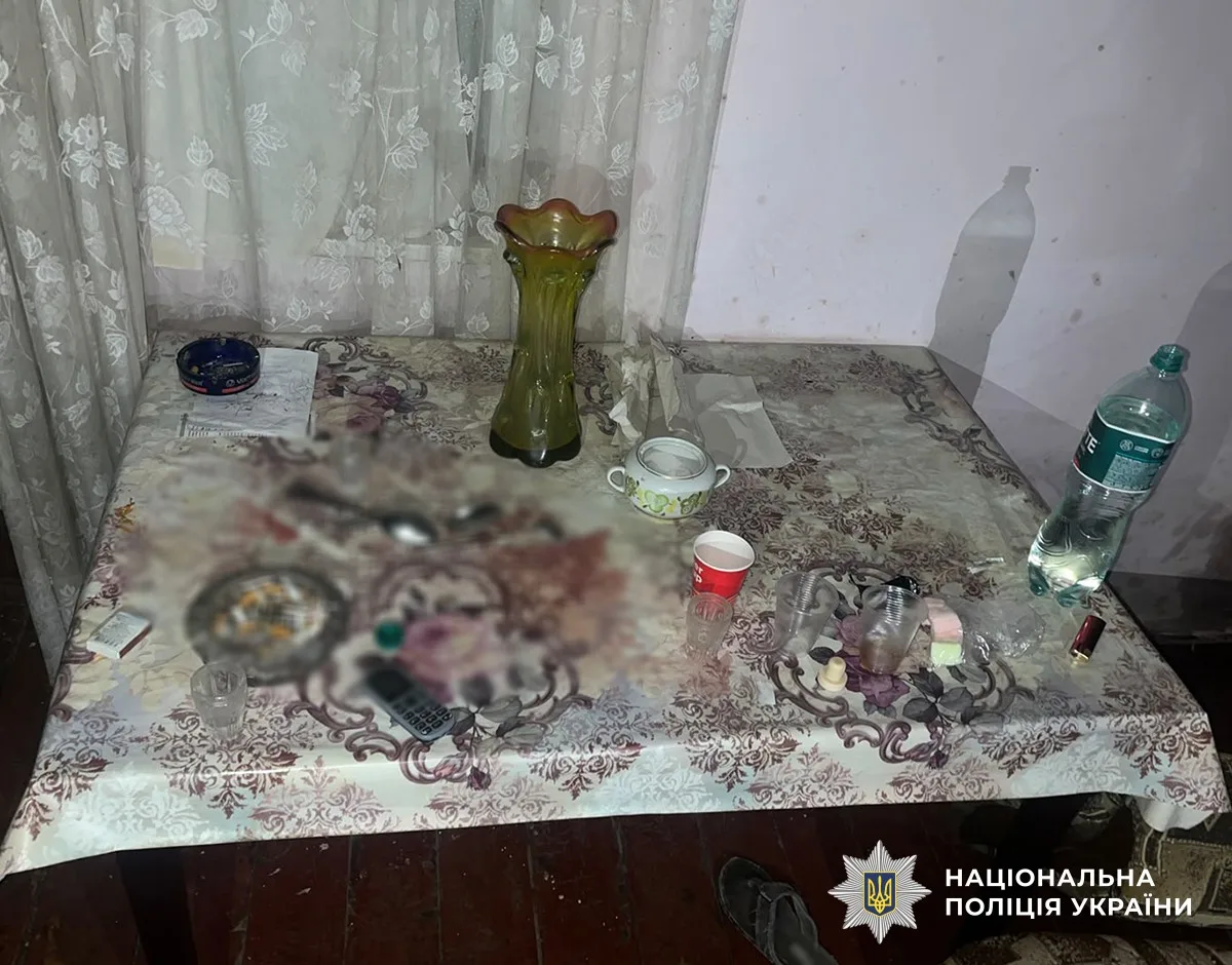 Кухонний ніж яким нанесли удари жителю Житомира