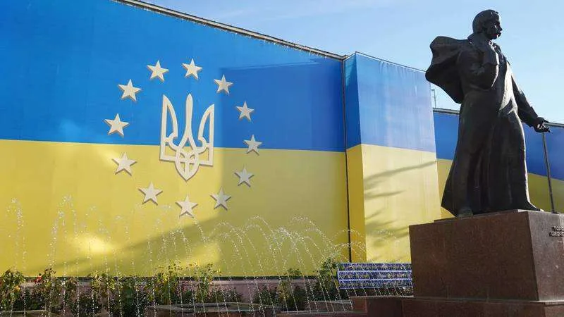 (ФОТО) Як у Чернівцях відзначили День захисників та захисниць України