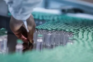 В Україну надійшло 50 тисяч доз вакцини від кору, паротиту і краснухи для дітей