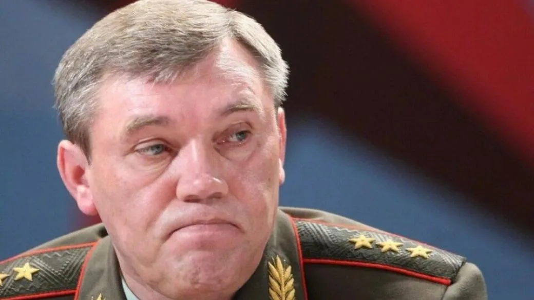 Показана «фантастическая» карта фронта в Харьковской области от главы генштаба рф