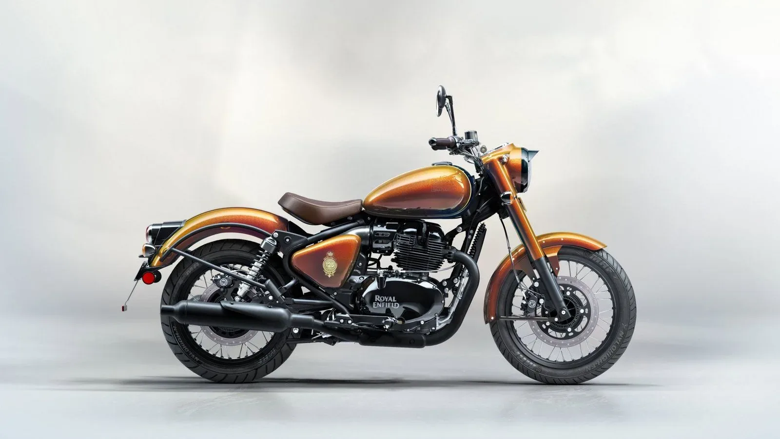 Royal Enfield представила ювілейний Hypershift Classic 650 до 125‑річчя