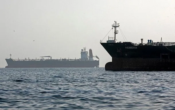 Цены на нефть упали из-за действий Трампа