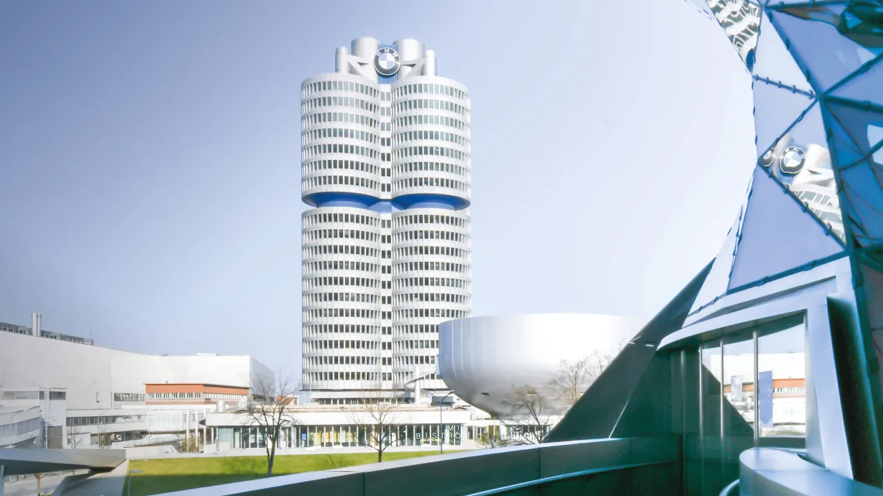 Свыше 650 000 евро: BMW предлагает сотрадникам компенсации за сокращение