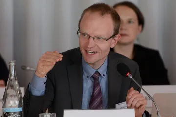 Німецький політолог пояснив, чому зростатиме тиск на Мерца з вимогою готовності до компромісів із РФ