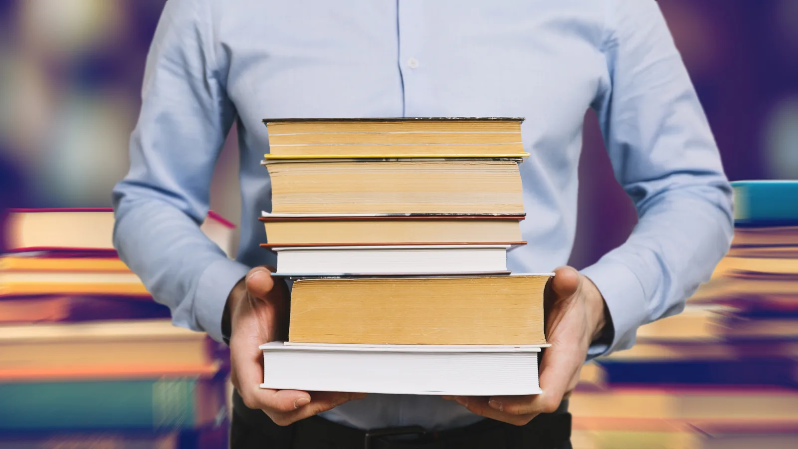 Скільки коштує надрукувати книгу: ціна одного примірника та всього накладу