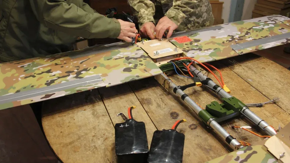 «Блискавка» проти «Молнії»: як&nbsp;мідлстрайк-дрони&nbsp;81-ї&nbsp;бригади ДШВ нищать окупантів у&nbsp;глибокому тилу 