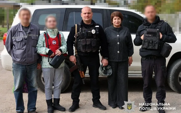 З передмістя Херсона вдалося евакуювати ще двох людей