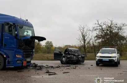 ДТП за участю кросовера Mazda CX-5 та вантажівки MAN у Баштанці