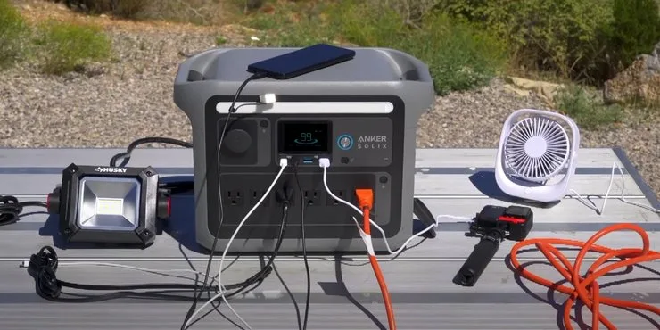 Зарядная станция Anker SOLIX C1000