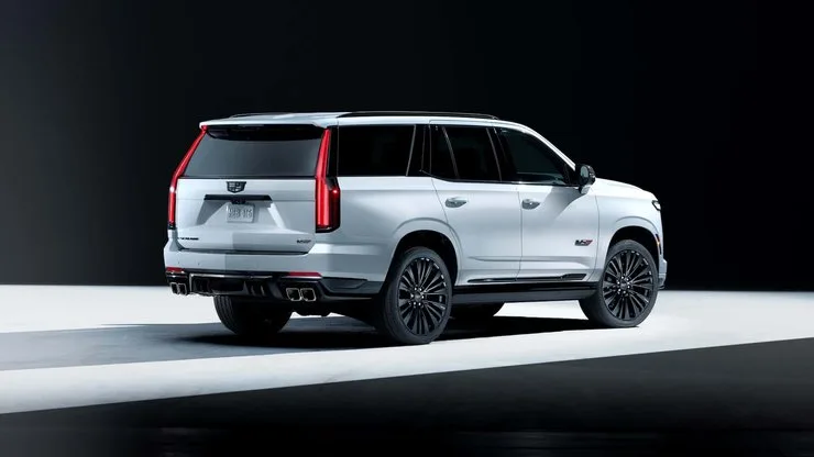 Автомобиль Cadillac Escalade-V