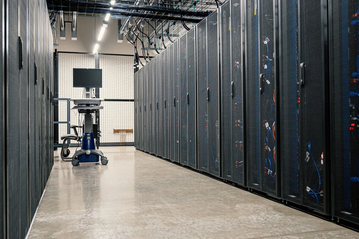 Дата-центр GigaCenter у Києві зупинив роботу на невизначений термін після удару РФ