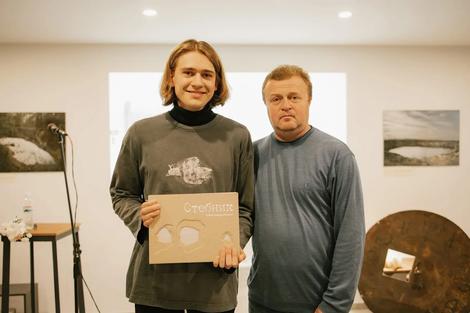 Артур Юзефчик презентував фотокнигу про промисловість та екологію Стебника