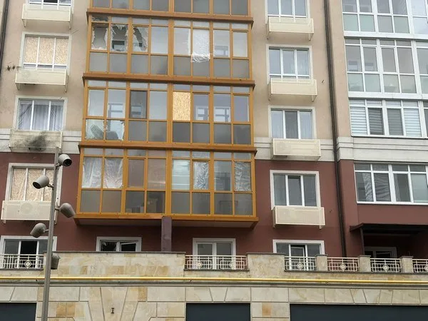 Тривають роботи з ліквідації наслідків ворожої атаки в Умані