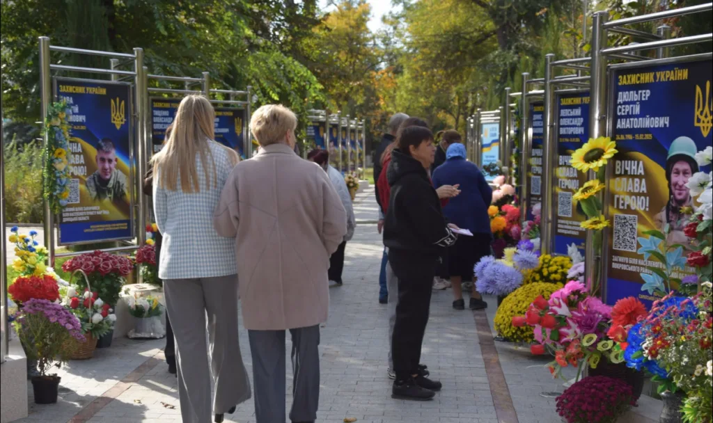 Алея Слави та Пам’яті Саратської громади поповнилася шістьма іменами полеглих на війні земляків