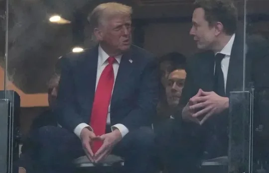 Трамп запевнив, що Маск зняв обмеження для роботи Starlink в Україні