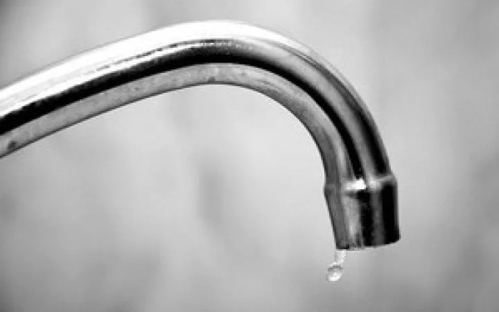 На правому березі Києва знизився тиск у водопровідній мережі