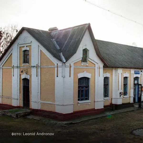 Чорна кераміка, 600-річний дуб і дев’ять озер: чим дивує громада на Волинському Поліссі (фото)