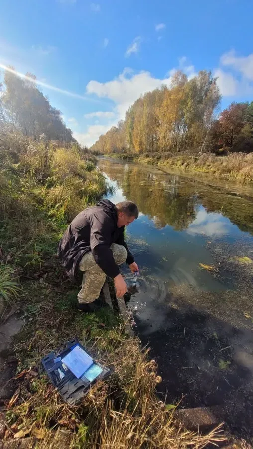 Що приховує вода волинських озер і річок: фахівці перевірили Прип'ять, Світязь і ще чотири озера (фото)