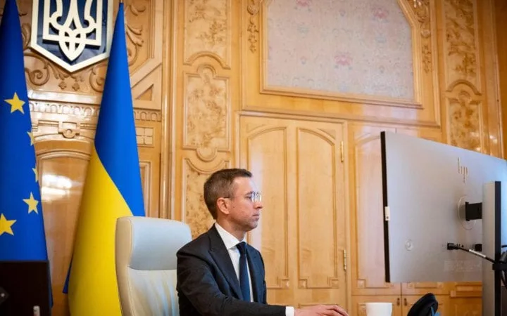 Корецький поспілкувався із новим румунським премʼєром і запропонував налагодити міжурядові консультації