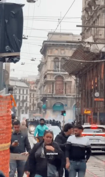 Блогерша показала протесты в Милане