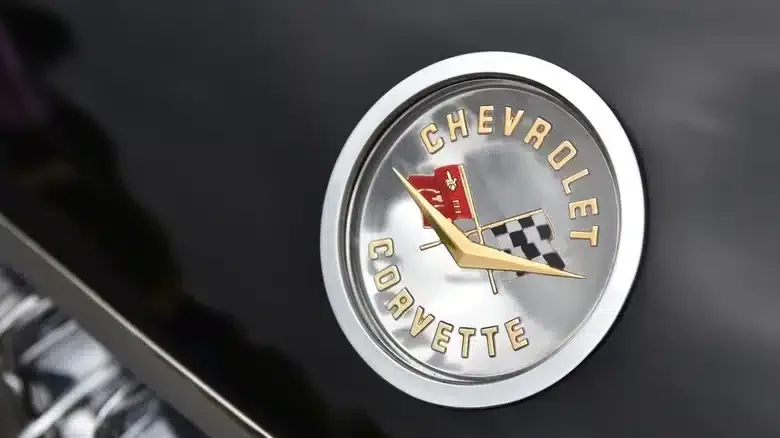 Еволюція емблеми Corvette: чому спорткар став іконичним брендом всередині Chevrolet