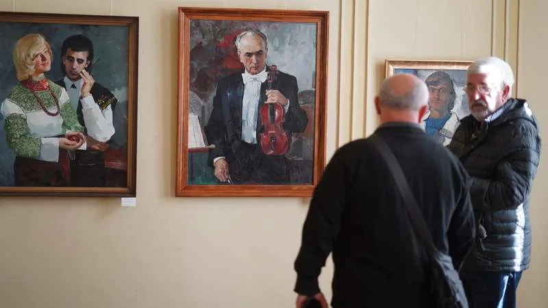  У Чернівцях вшанували 100-річчя від дня народження буковинського художника Івана Холоменюка