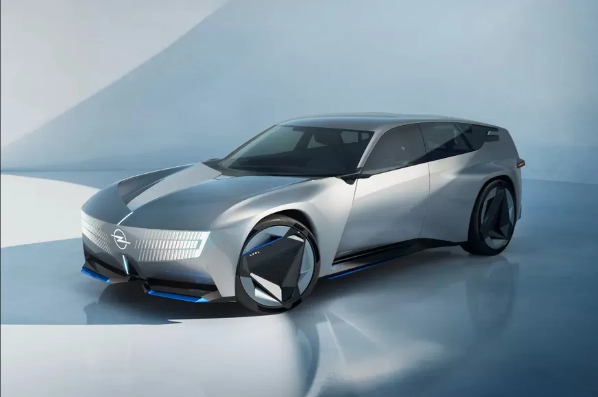 Паризький автосалон 2026: Opel показав універсал STX Vizor, який “несе” новий дизайн бренду