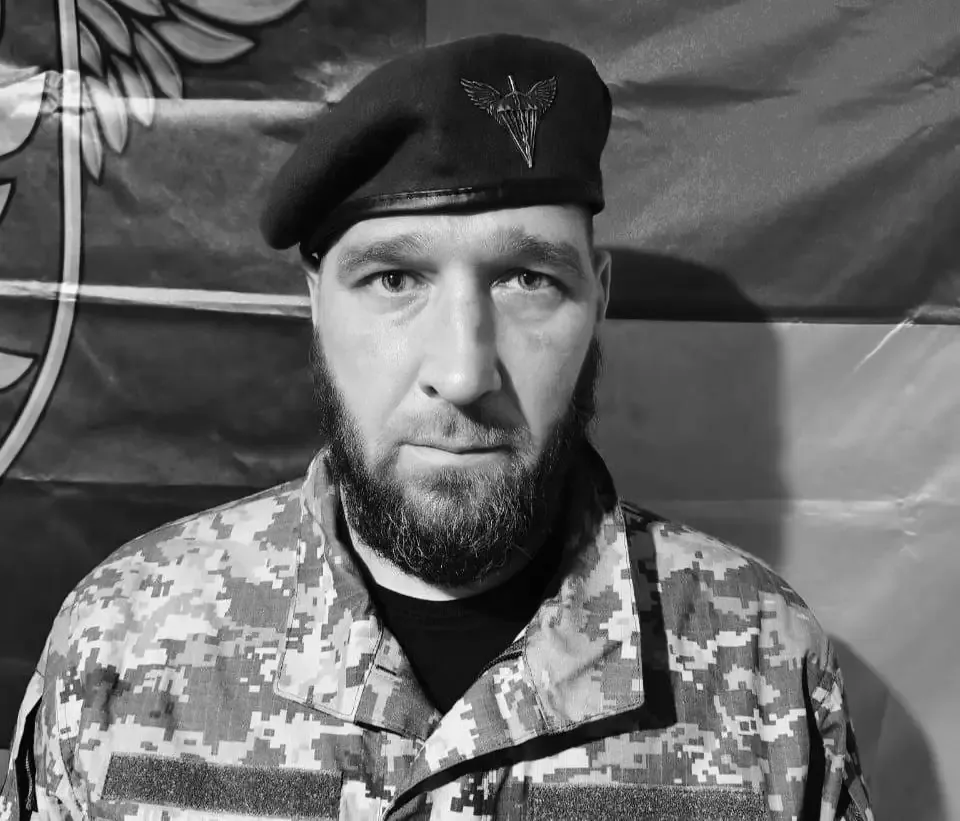 Загинув від удару російського КАБу: у Черкасах попрощалися з військовим