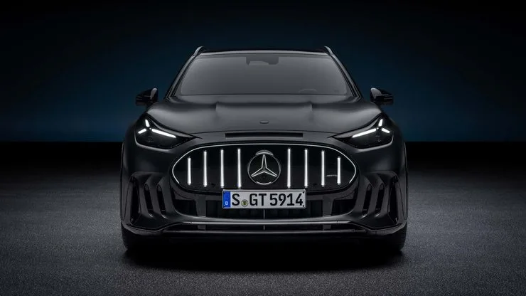 Автомобиль Mercedes-AMG GT SUV