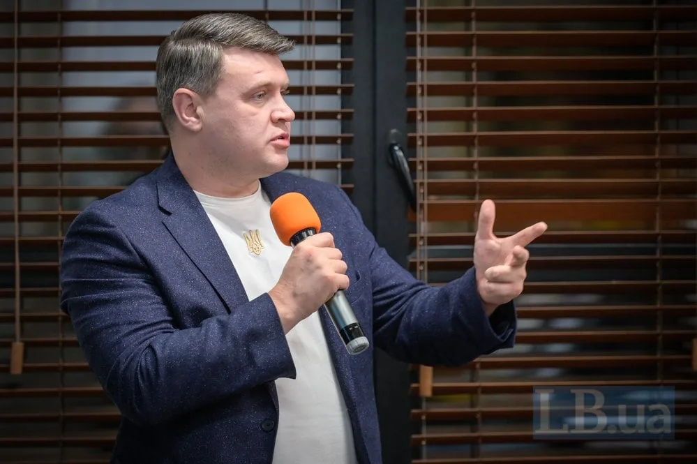 Член оборонного комітету ВРУ Вадим Івченко