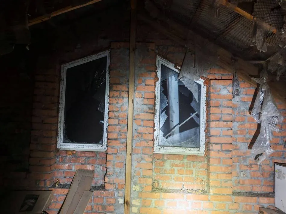 Ворог атакував Дніпропетровщину безпілотниками і ракетами: двоє поранених
