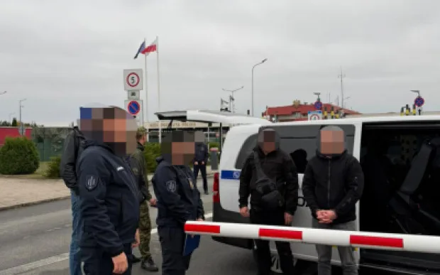 Убийство и побег в Германию: в Украину экстрадировали экс-пограничника, застрелившего военнослужащего в Одесской области